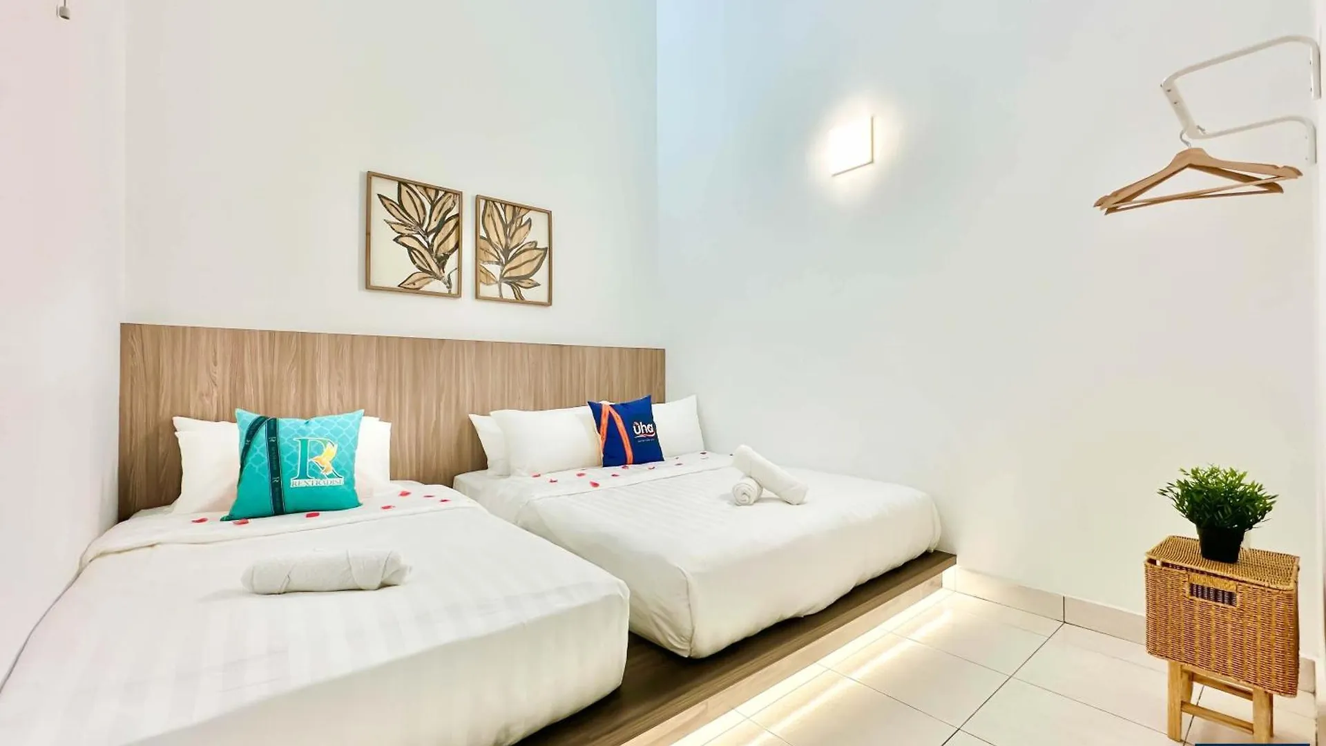 Boho Bliss. Taman Molek @ 4 Bed,2 Bath Near Jusco Tebrau Villa Johor Bahru